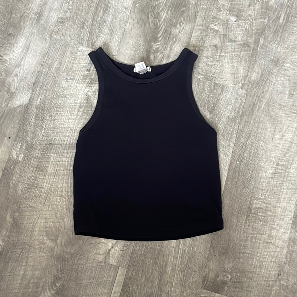 Crop top tank top